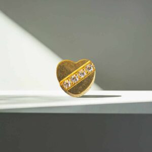 Corazon con cristales (oro pvd)